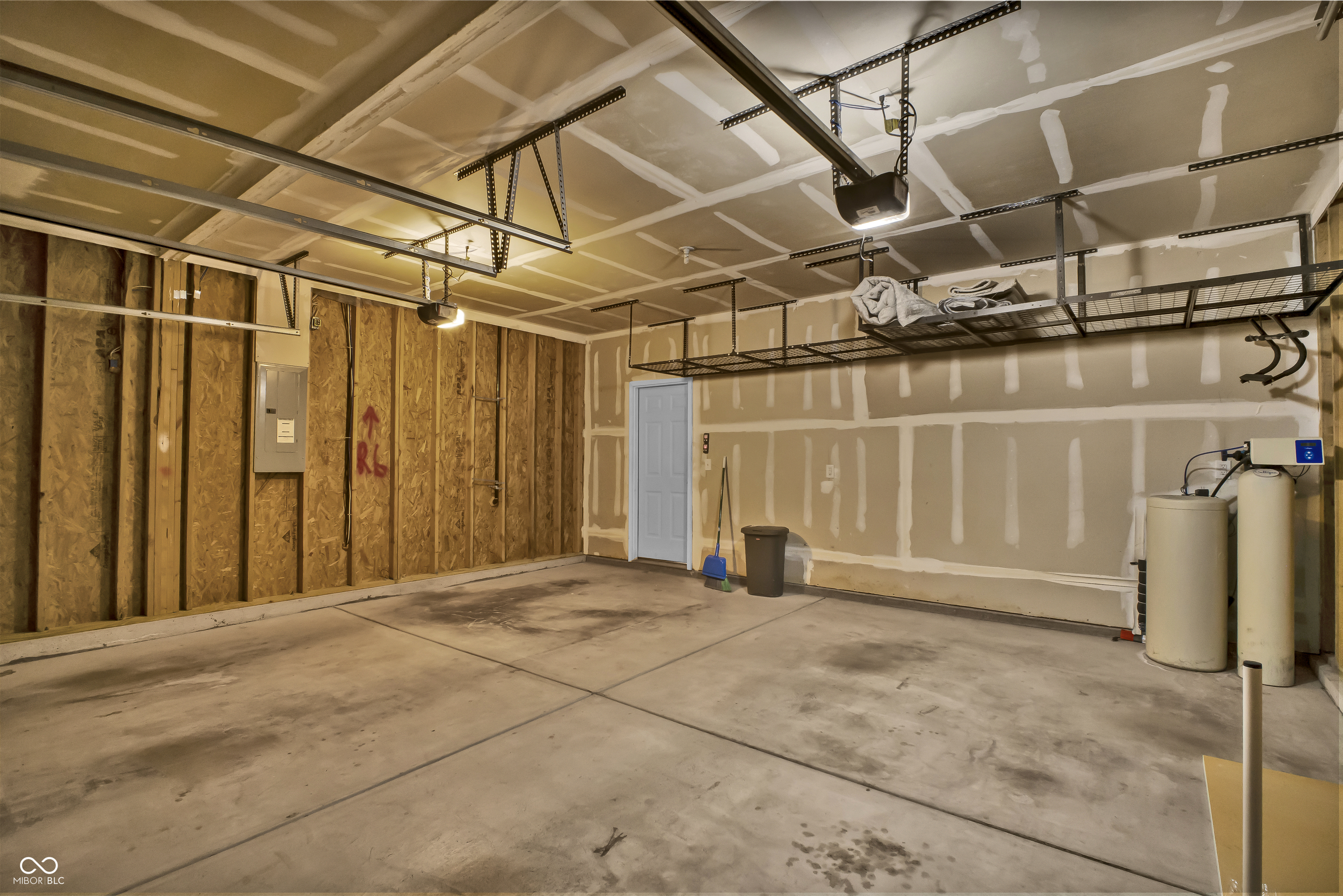 2548 Shadow Bend Drive Columbus, IN 47201 - Photo 43 of 46