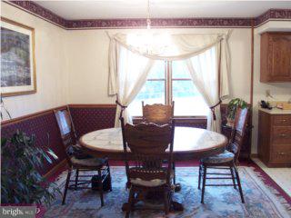 227 Sunrise Road Reading, PA 19606 - Photo 3 of 6 Gallery Image 3
