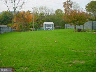 227 Sunrise Road Reading, PA 19606 - Photo 6 of 6 Gallery Image 6