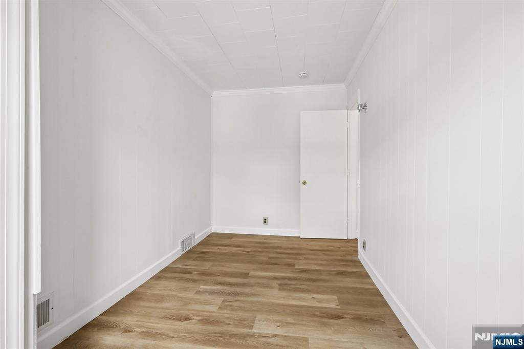 63 Garrison Street Newark, NJ 07105 - Photo 24 of 40