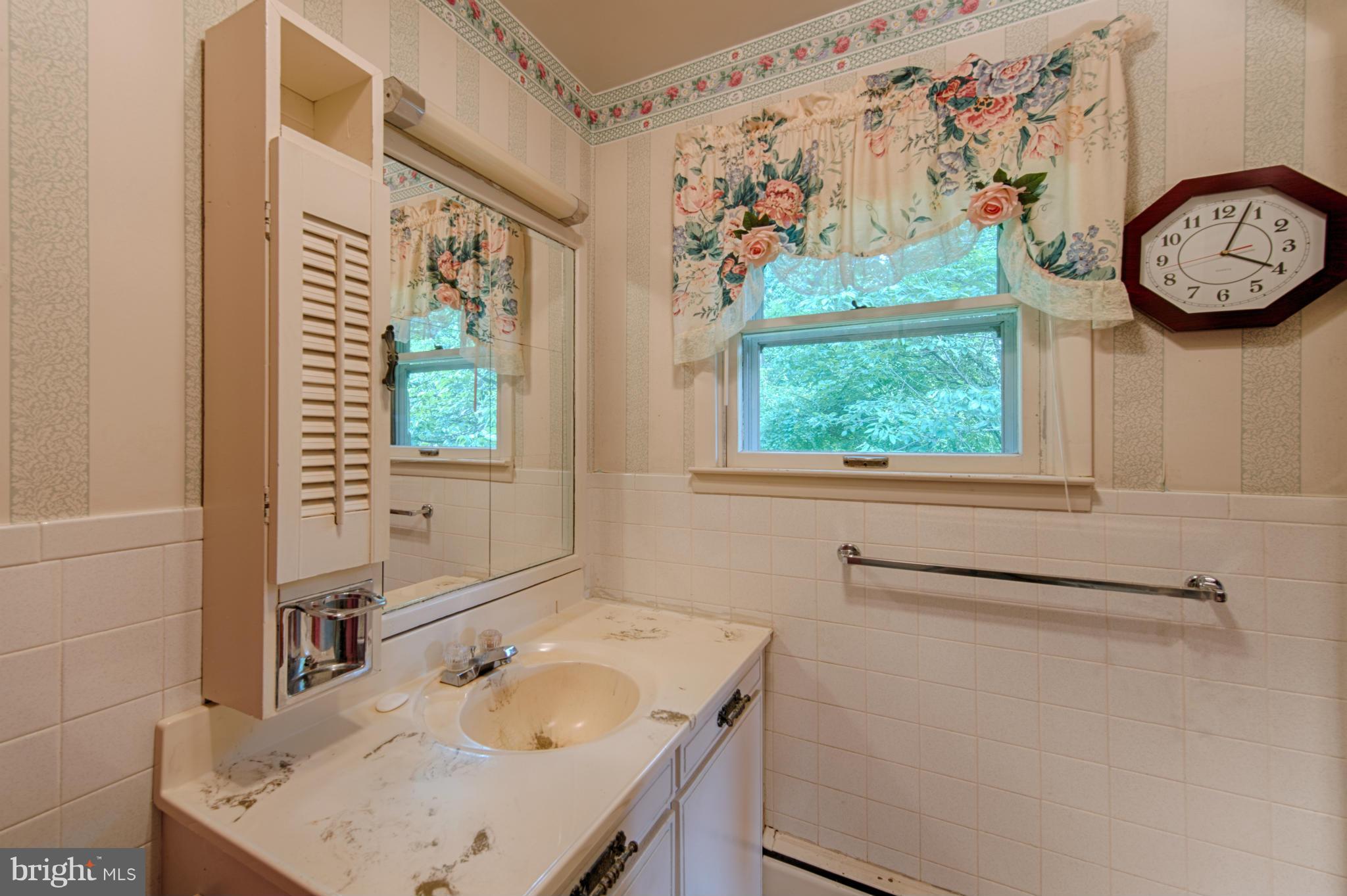 1220 Trappe Road Street, MD 21154 - Photo 11 of 12 Bath (Master)