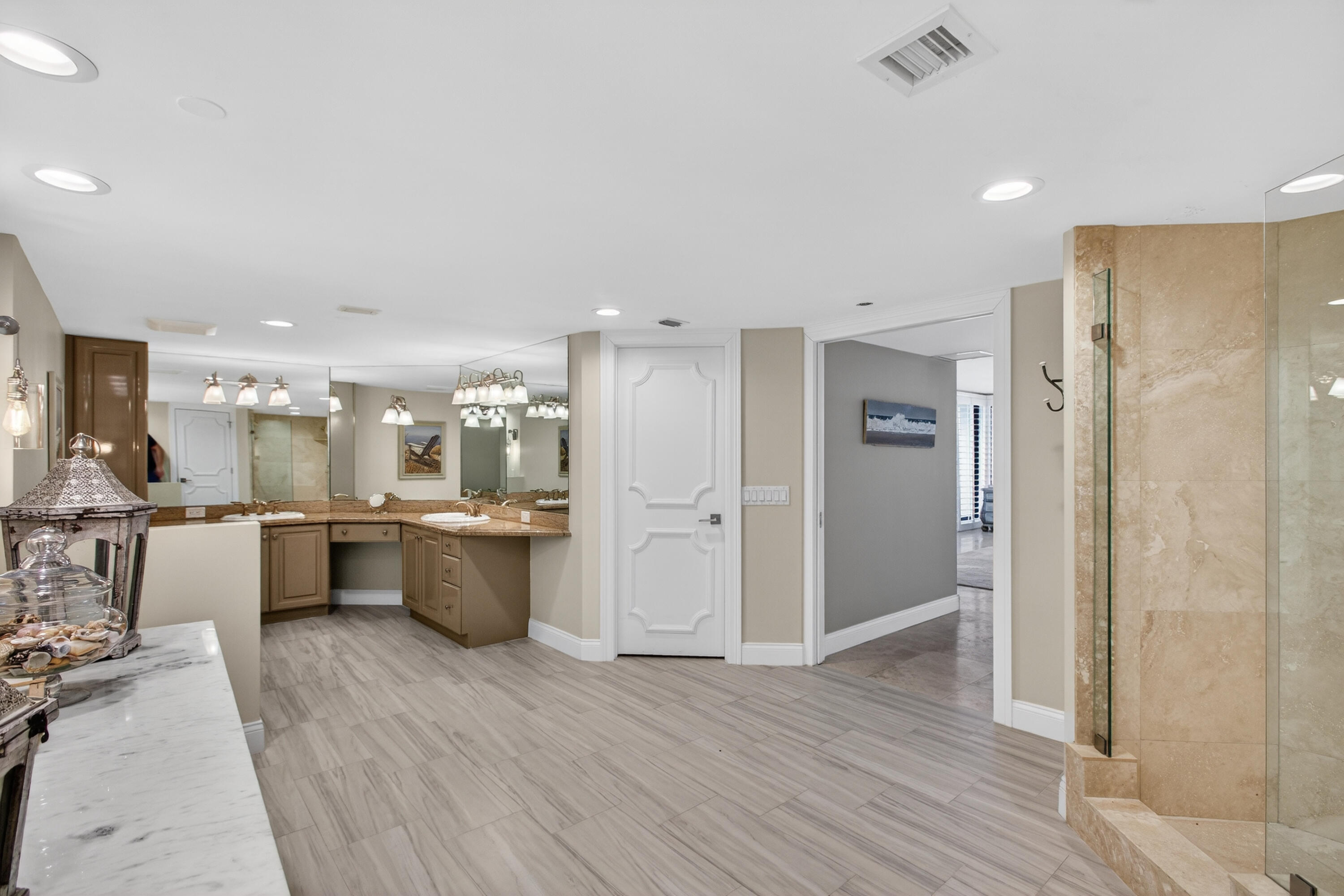 4050 North Ocean Drive, Unit 301 Riviera Beach, FL 33404 - Photo 24 of 62 56-print-320A2590