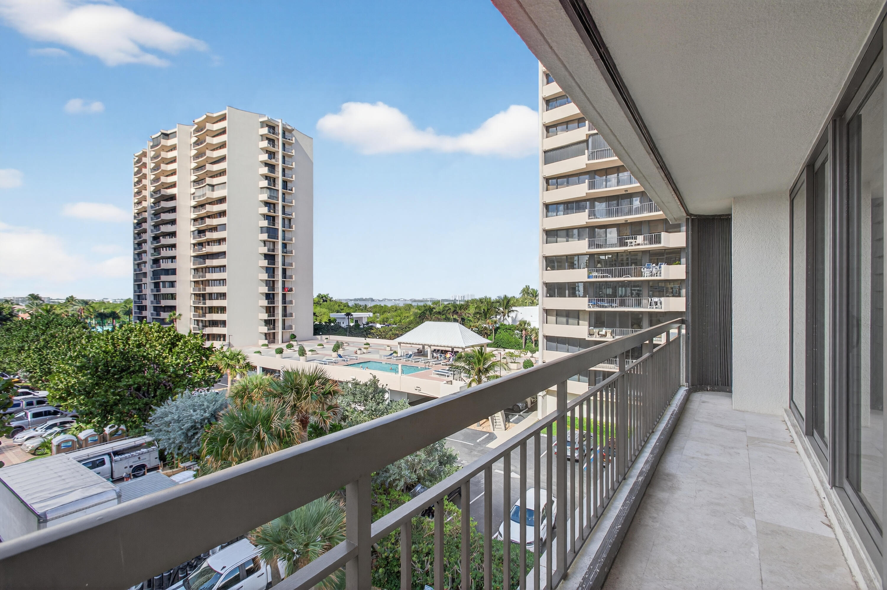 4050 North Ocean Drive, Unit 301 Riviera Beach, FL 33404 - Photo 30 of 62 59-print-320A2605