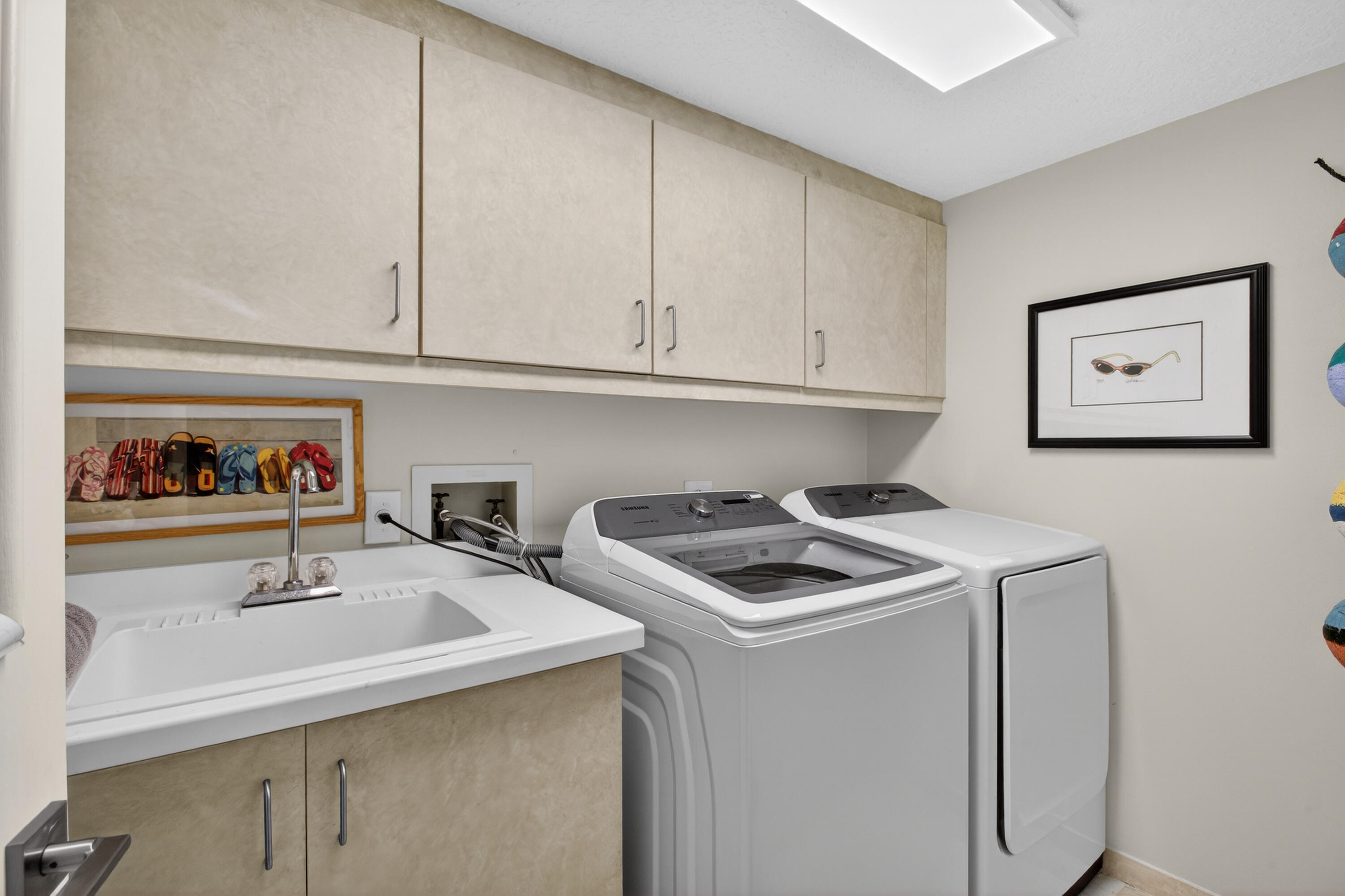 4050 North Ocean Drive, Unit 301 Riviera Beach, FL 33404 - Photo 42 of 62 49-print-320A2554