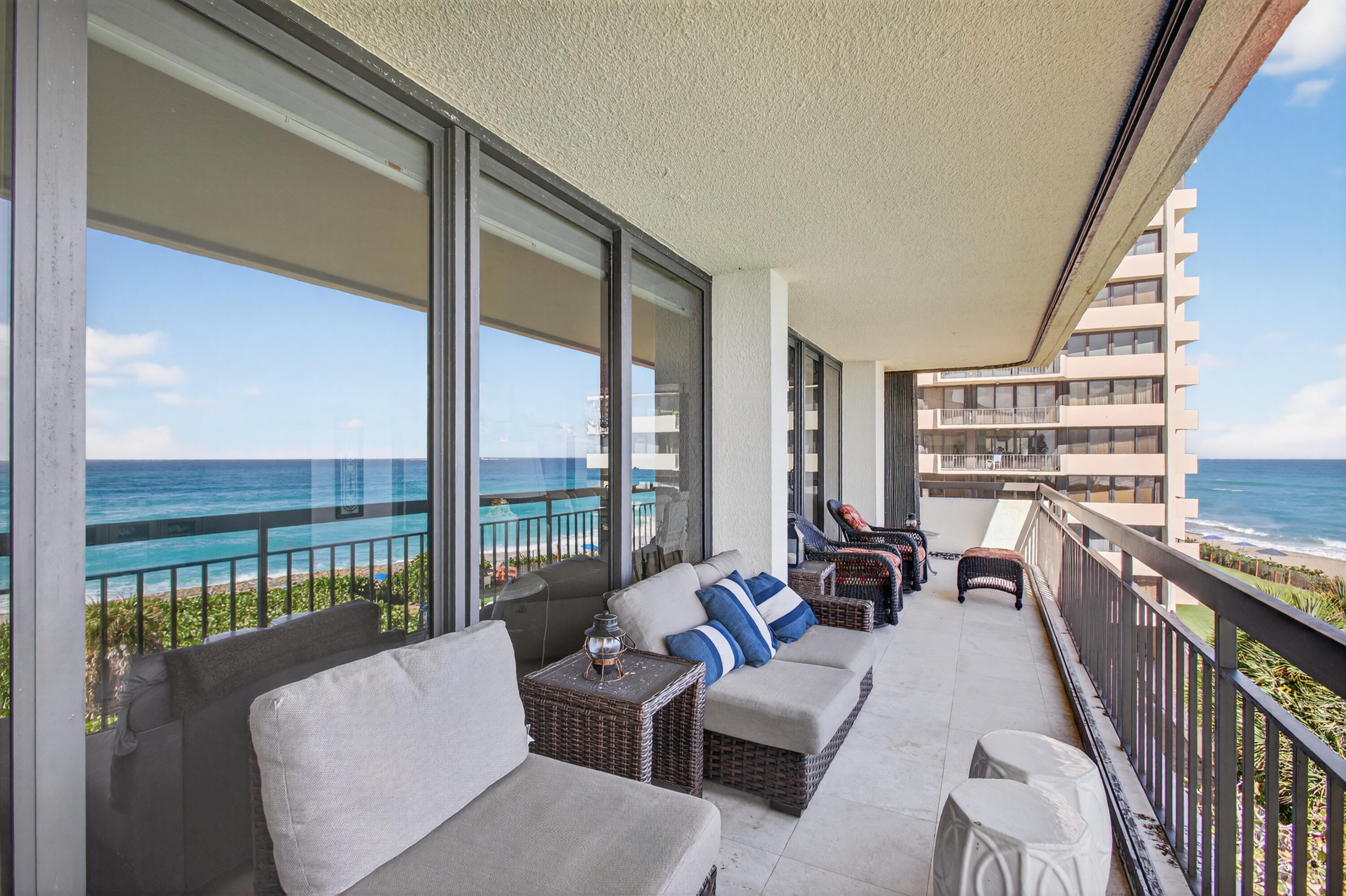 4050 North Ocean Drive, Unit 301 Riviera Beach, FL 33404 - Photo 43 of 62 23-print-320A2427