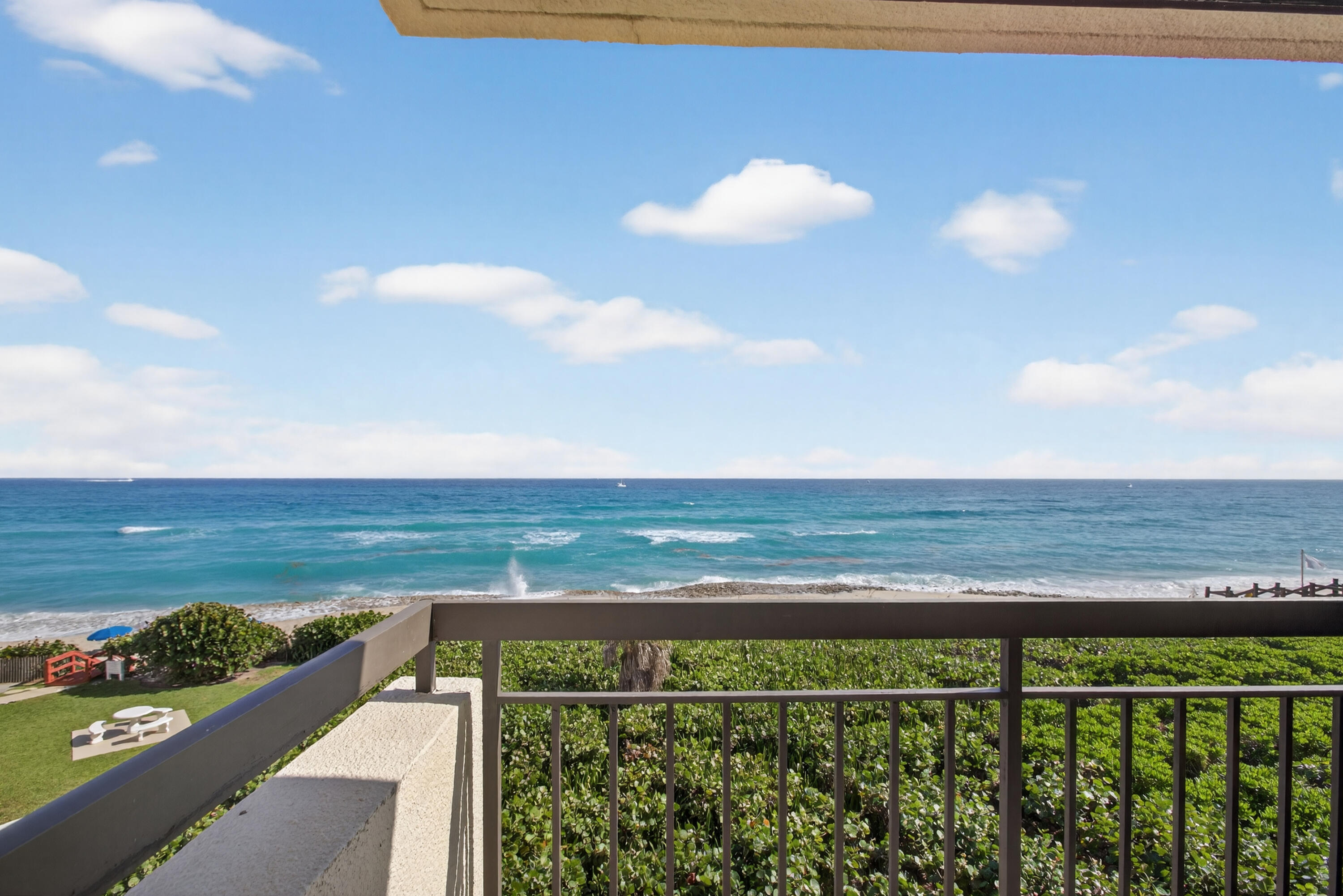 4050 North Ocean Drive, Unit 301 Riviera Beach, FL 33404 - Photo 44 of 62 25-print-320A2435