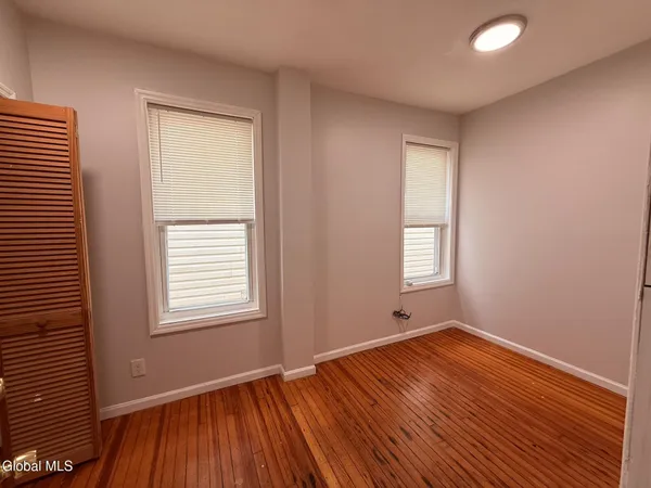 $1,600 | 531 Hamilton Street, Unit 2, Albany, NY 12203