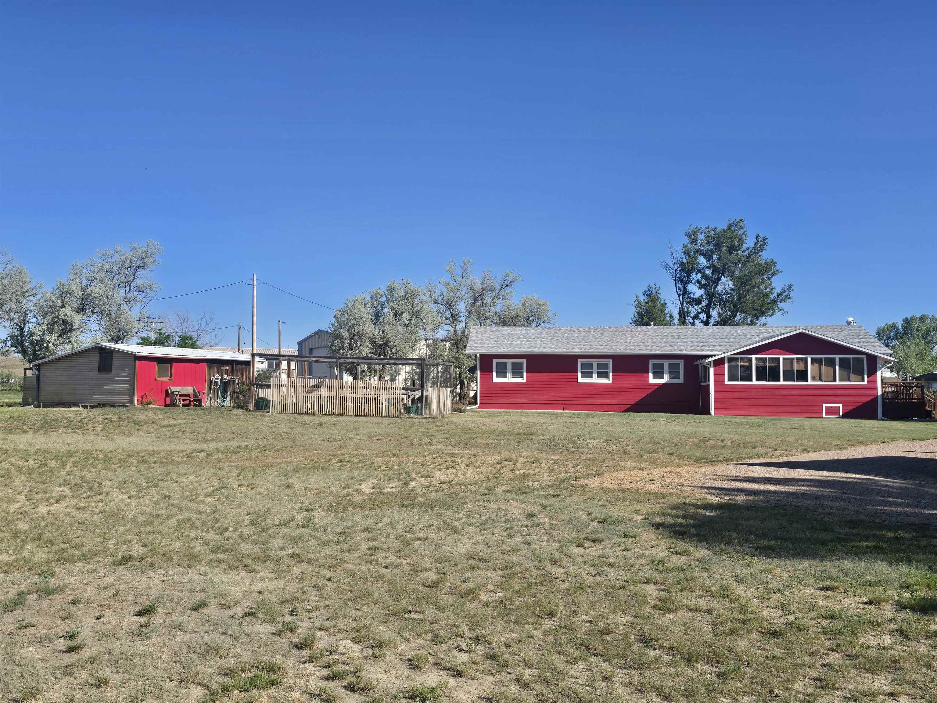 7 Miller Road Glenrock, WY 82637 - Photo 4 of 50