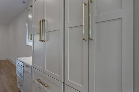 $1,795,000 | 3740 North Racine Avenue, Unit 2, Chicago, IL 60613