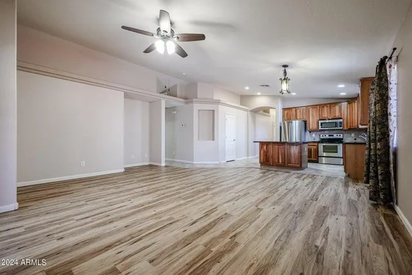 $1,900 | 3974 North Dead Wood Drive, Casa Grande, AZ 85122