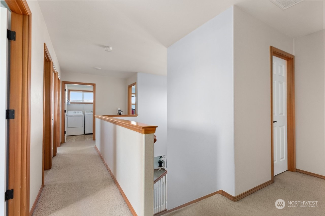 959 Lyle Ridge Circle Oak Harbor, WA 98277 - Photo 12 of 19 Gallery Image 12