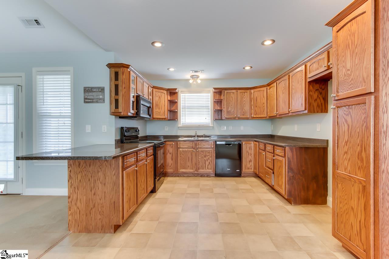 336 Kelly Farm Road Moore, SC 29369 - Photo 13 of 31