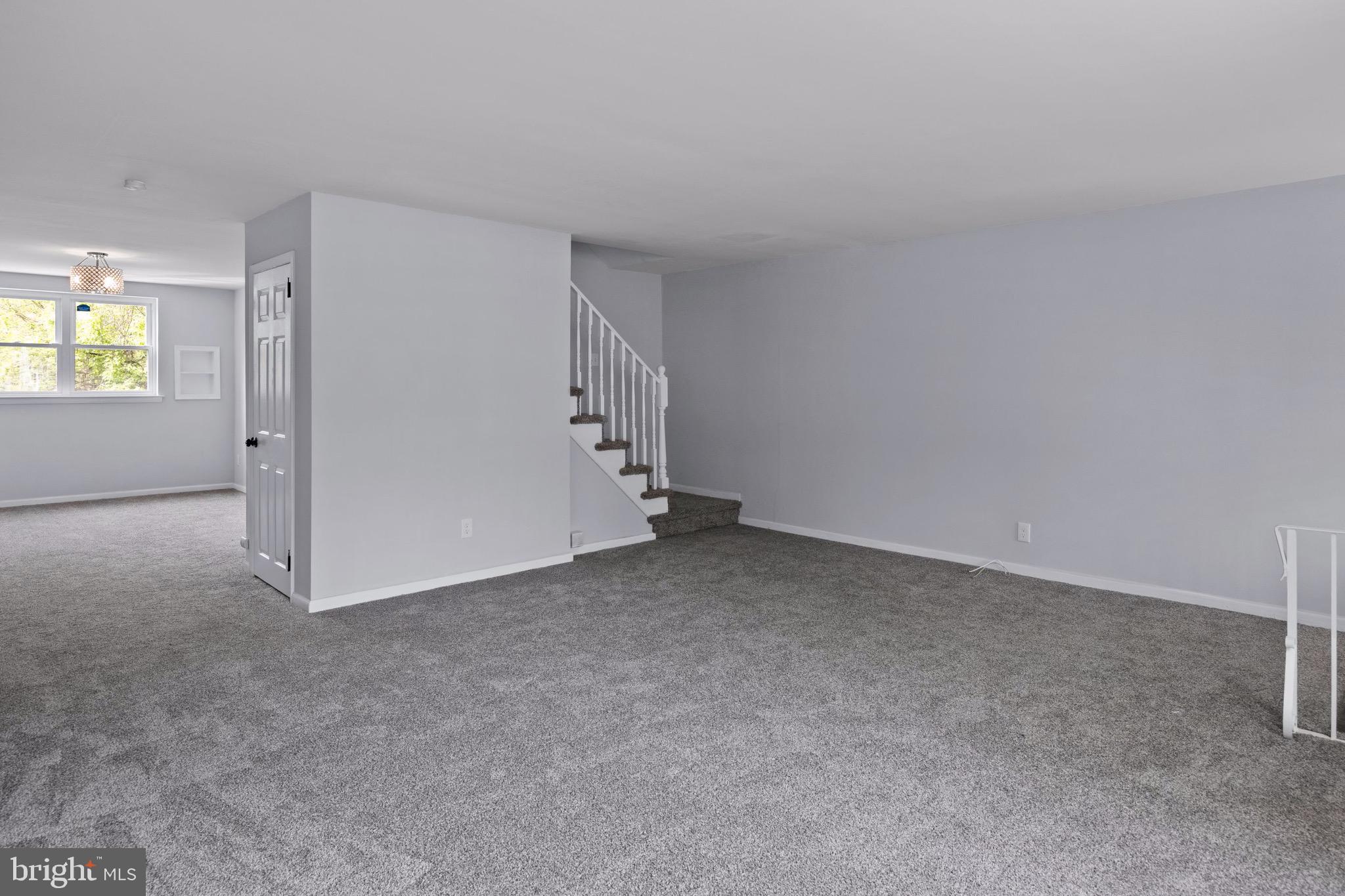 1662 Powell Road Brookhaven, PA 19015 - Photo 5 of 29