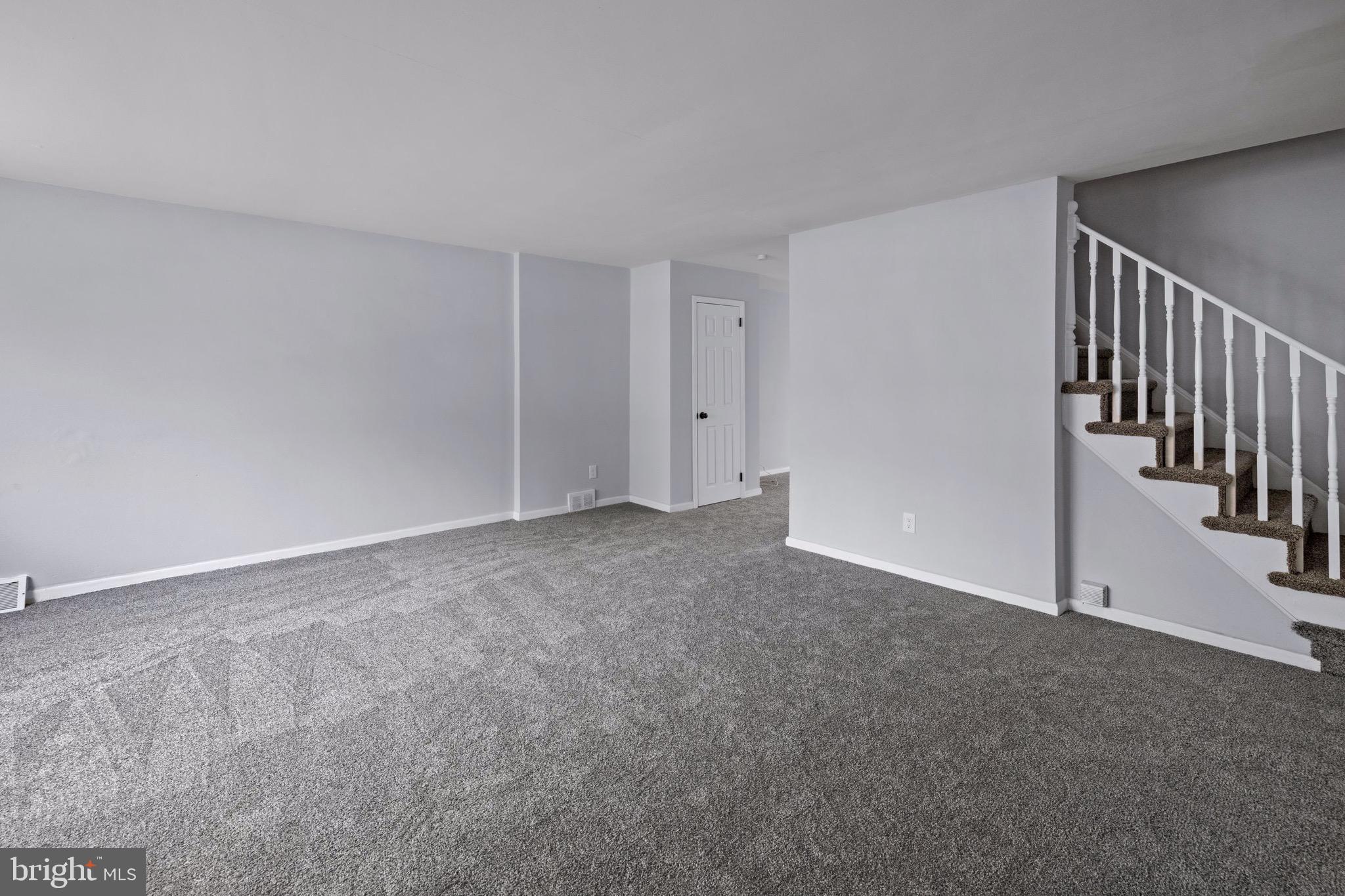 1662 Powell Road Brookhaven, PA 19015 - Photo 7 of 29