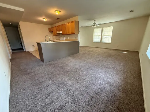 $299,000 | 11855 Wood Oak Avenue, Richmond, MO 64085