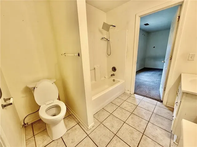 $299,000 | 11855 Wood Oak Avenue, Richmond, MO 64085