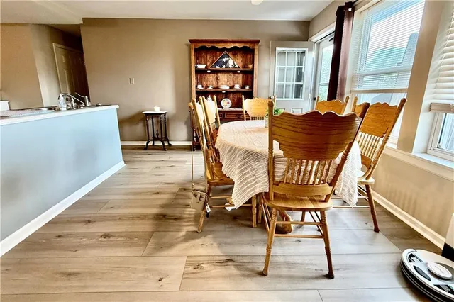 $299,000 | 11855 Wood Oak Avenue, Richmond, MO 64085