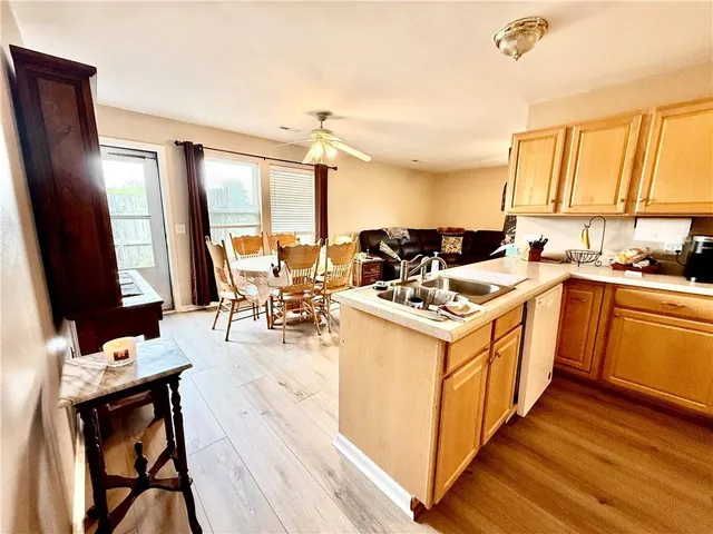 $299,000 | 11855 Wood Oak Avenue, Richmond, MO 64085