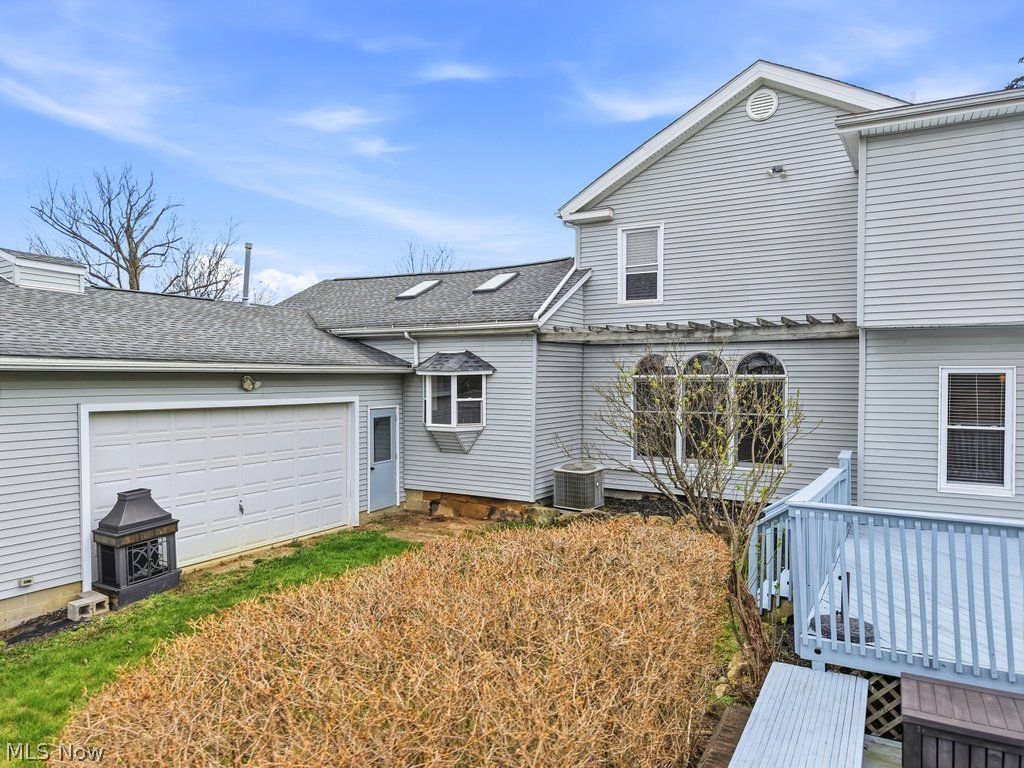 4752 Quick Road Peninsula, OH 44264 - Photo 8 of 50