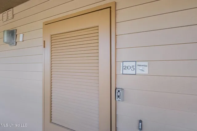 $340,000 | 520 Beach Boulevard, Unit 205, Biloxi, MS 39530