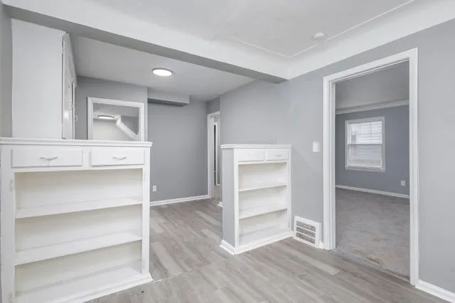 $1,175 | 9231 Burt Road, Detroit, MI 48228