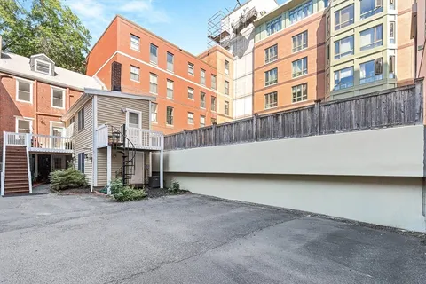 $875,000 | 30 Second Street, Unit 2, Cambridge, MA 02141