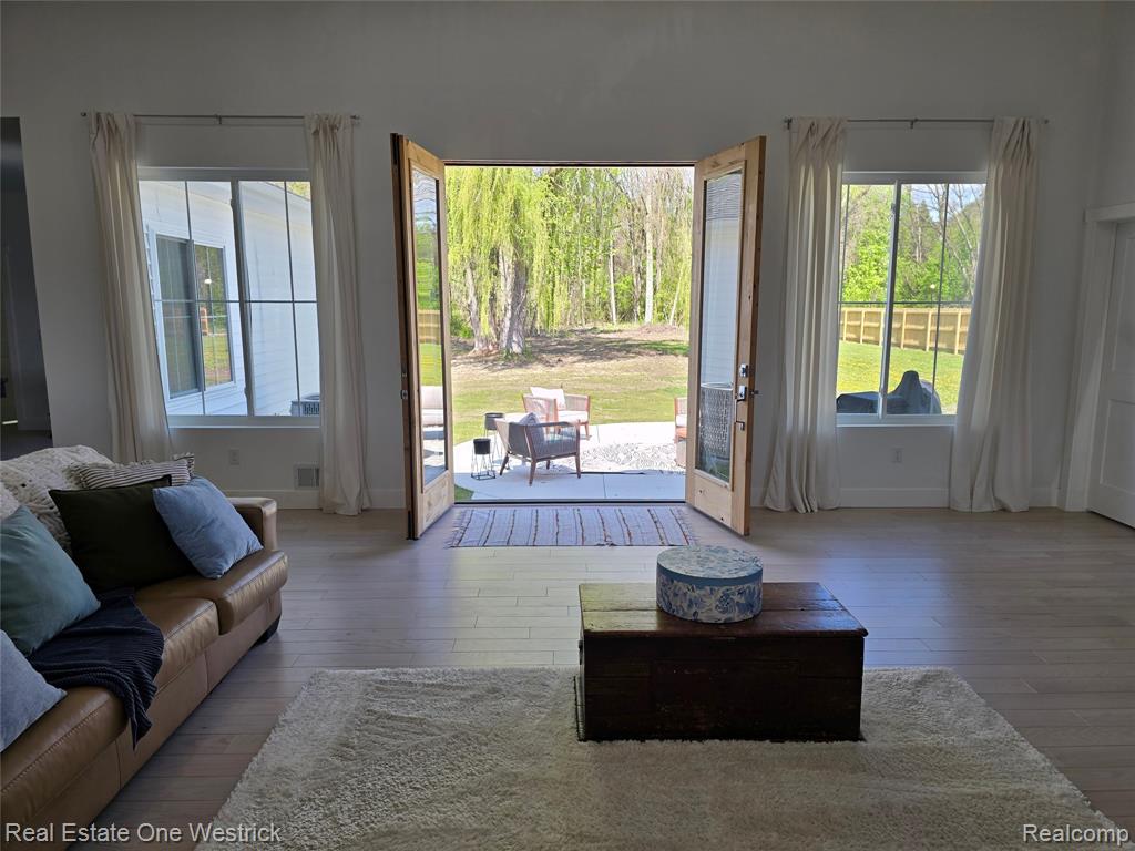 9236 North River Road Algonac, MI 48001 - Photo 12 of 31