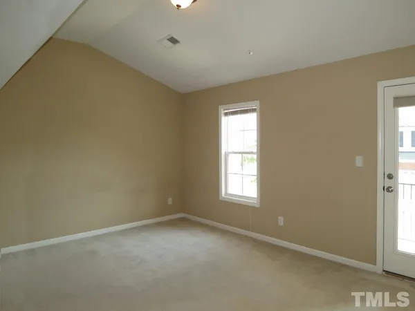 $2,695 | 211 Chateau Place, Chapel Hill, NC 27516