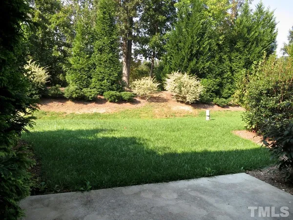 $2,695 | 211 Chateau Place, Chapel Hill, NC 27516