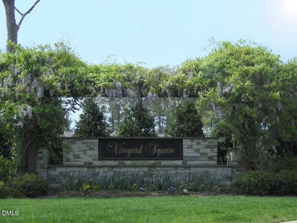 $2,695 | 211 Chateau Place, Chapel Hill, NC 27516