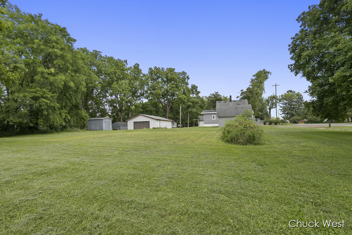 1090 West Valley Road Lansing, MI 48906 - Photo 18 of 23 Gallery Image 18