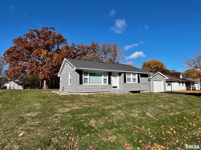 $169,900 | 419 North Lakeshore Drive, Hanna City, IL 61536