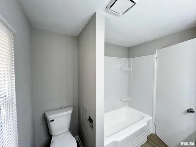 $169,900 | 419 North Lakeshore Drive, Hanna City, IL 61536