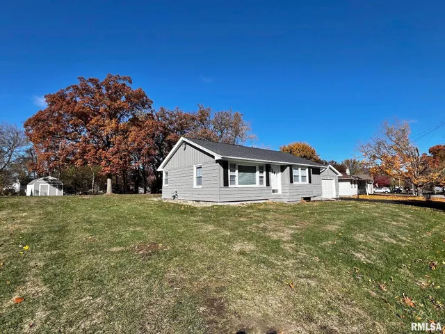 $169,900 | 419 North Lakeshore Drive, Hanna City, IL 61536