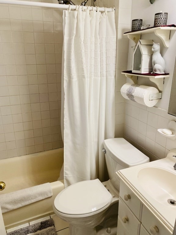 50 Summit Avenue Hull, MA 02045 - Photo 14 of 36