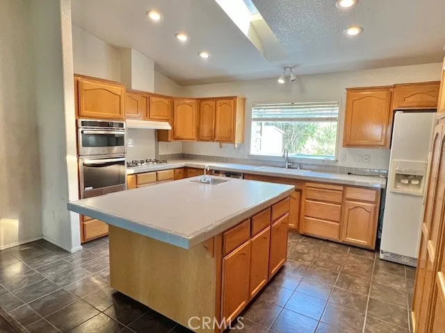 $164,500 | 4040 Piedmont Drive, Unit 283, Highland, CA 92346