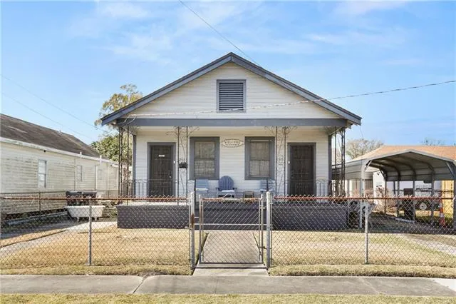 $950 | 1513 L B Landry Avenue, New Orleans, LA 70114
