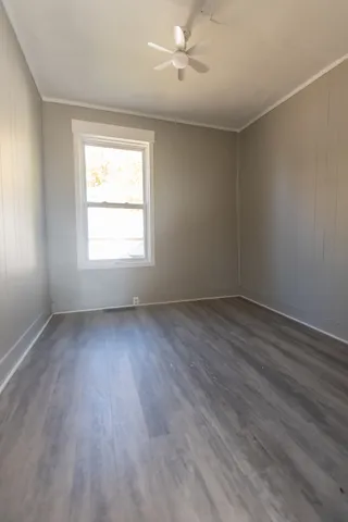 $76,000 | 410 West 5th Street, Sterling, IL 61081