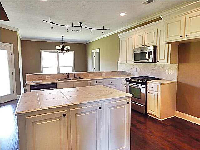 103 Springmeade Road Clinton, MS 39056 - Photo 3 of 37 Photo 4