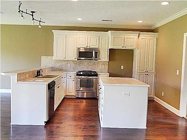 103 Springmeade Road Clinton, MS 39056 - Photo 6 of 37 Photo 7