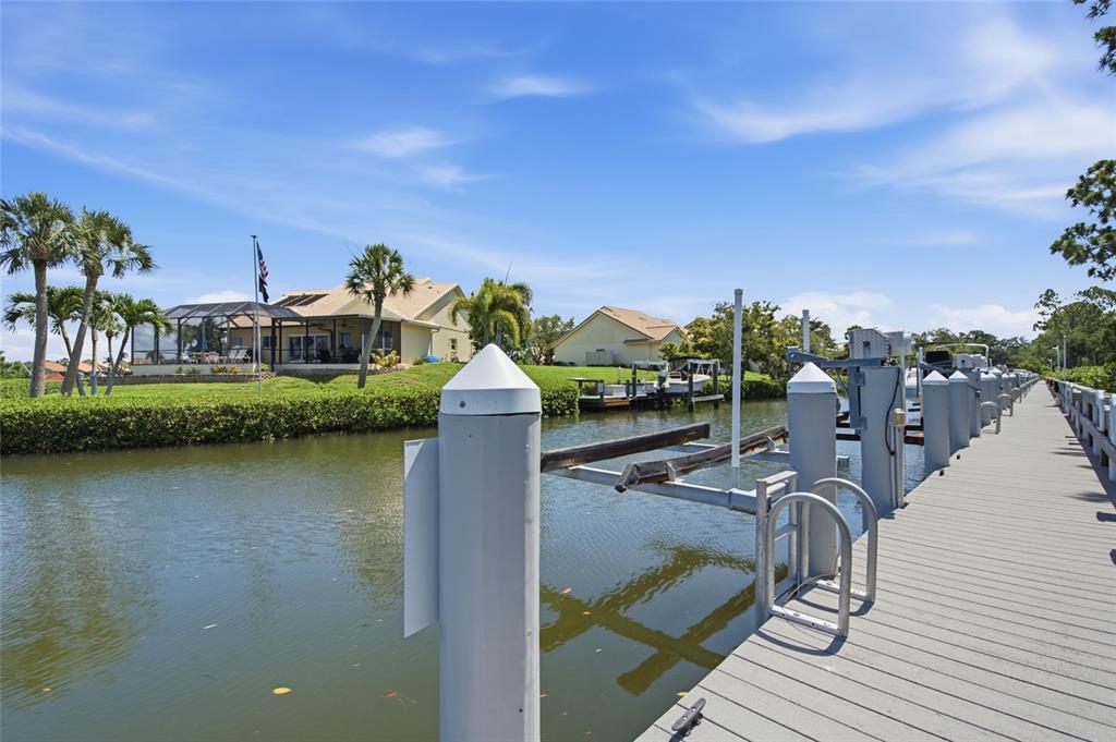 402 Ketch Way, Unit 402 Nokomis, FL 34275 - Photo 35 of 39