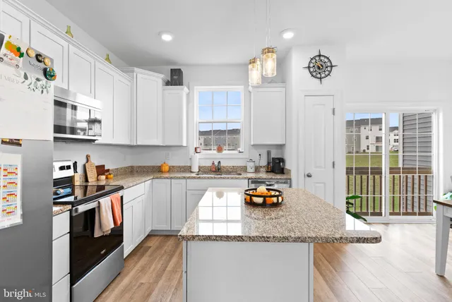 $289,900 | 234 Hudson Boulevard, Red Lion, PA 17356