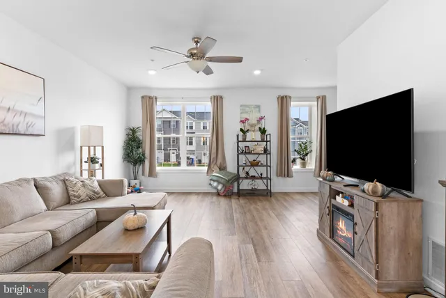 $289,900 | 234 Hudson Boulevard, Red Lion, PA 17356