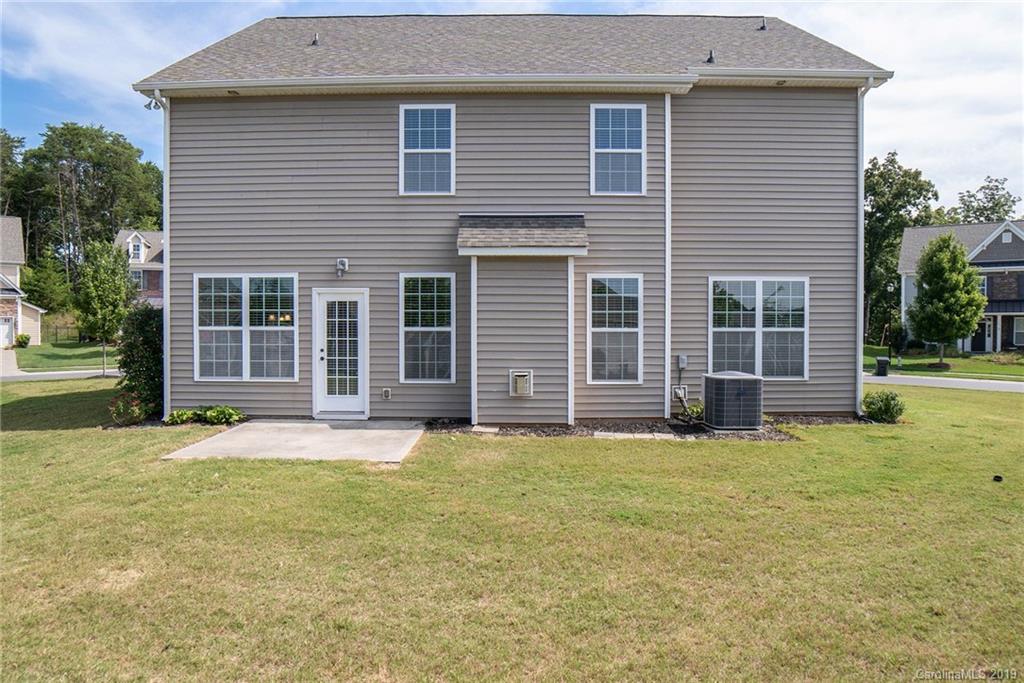 720 Fresia Drive Tega Cay, SC 29708 - Photo 5 of 19 Gallery Image 5