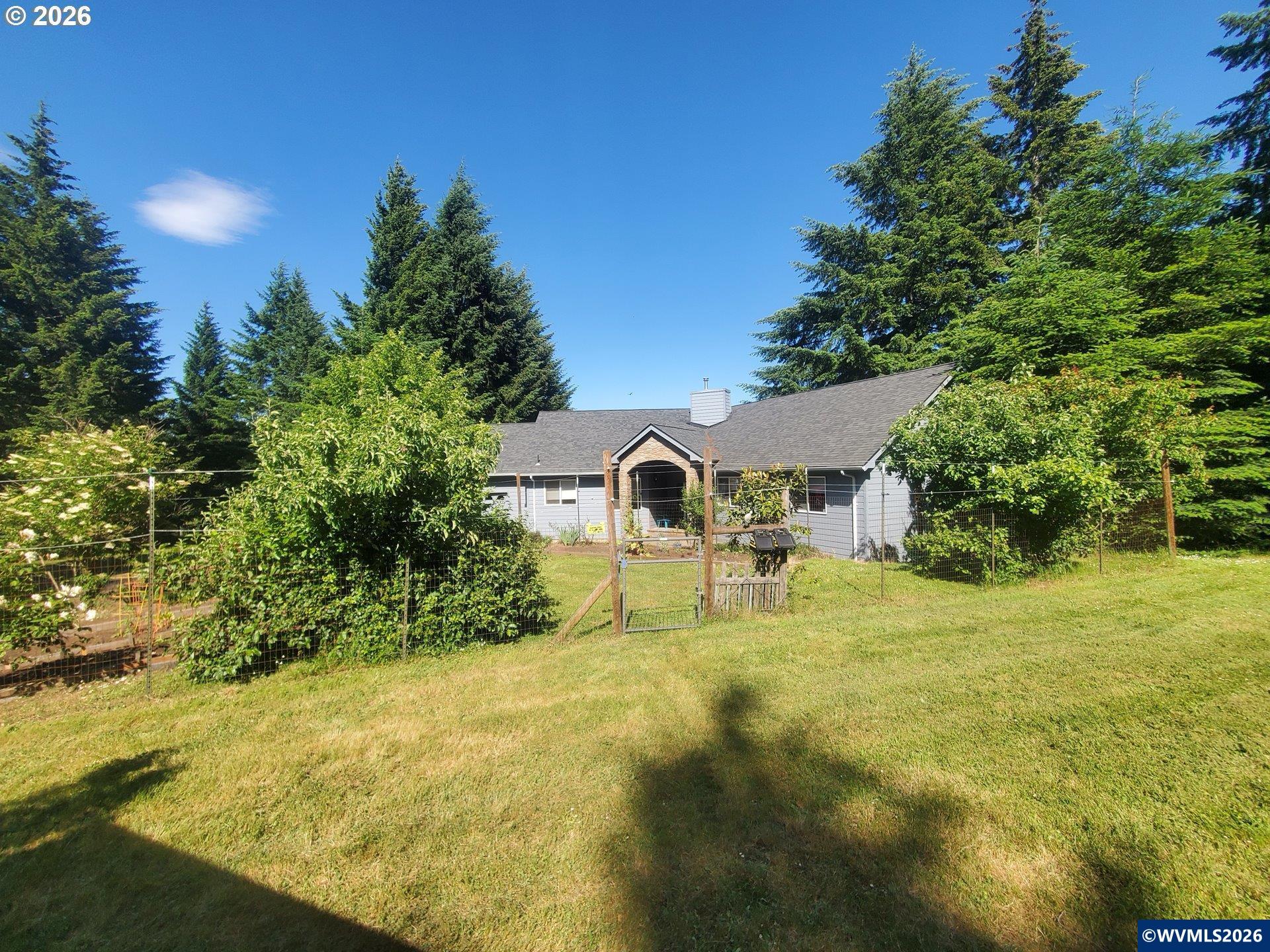 1401 Reuben Boise Road Dallas, OR 97338 - Photo 1 of 48