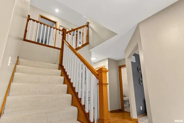 $369,500 | 3316 Sheridan Road, Pekin, IL 61554