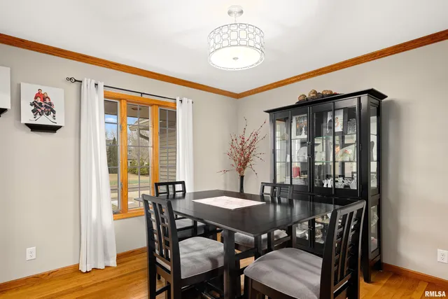 $369,500 | 3316 Sheridan Road, Pekin, IL 61554