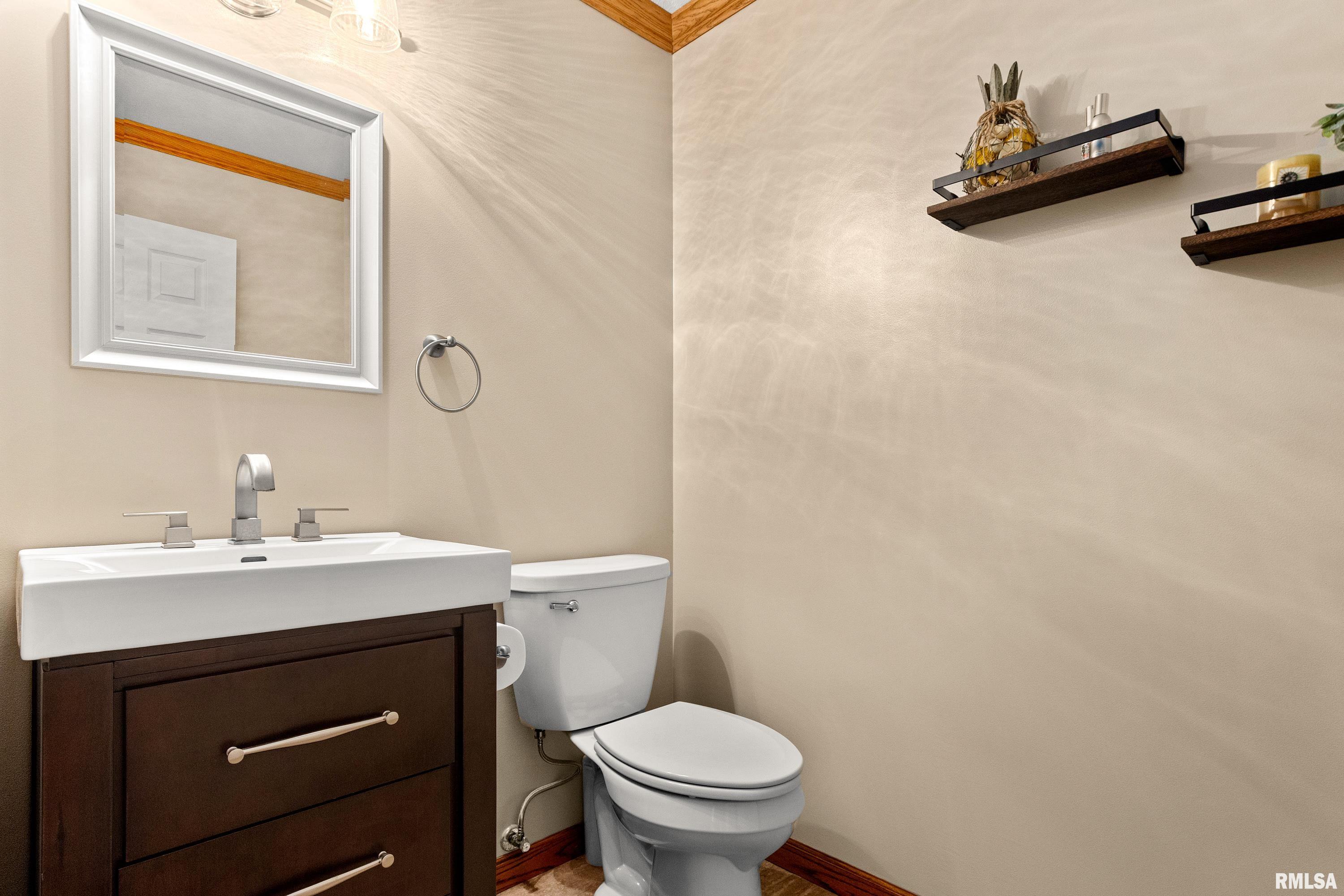 3316 Sheridan Road Pekin, IL 61554 - Photo 22 of 61