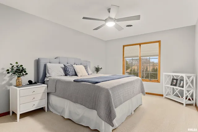 $369,500 | 3316 Sheridan Road, Pekin, IL 61554