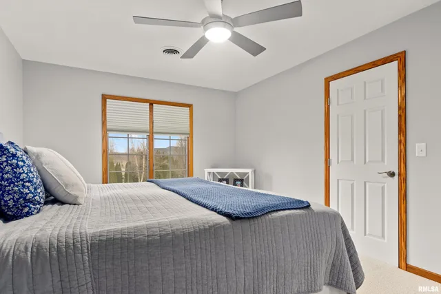 $369,500 | 3316 Sheridan Road, Pekin, IL 61554